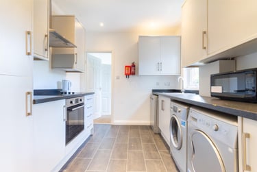 6 bed house, Cheltenham Terrace, Heaton, Newcastle, NE65HR - Image 3